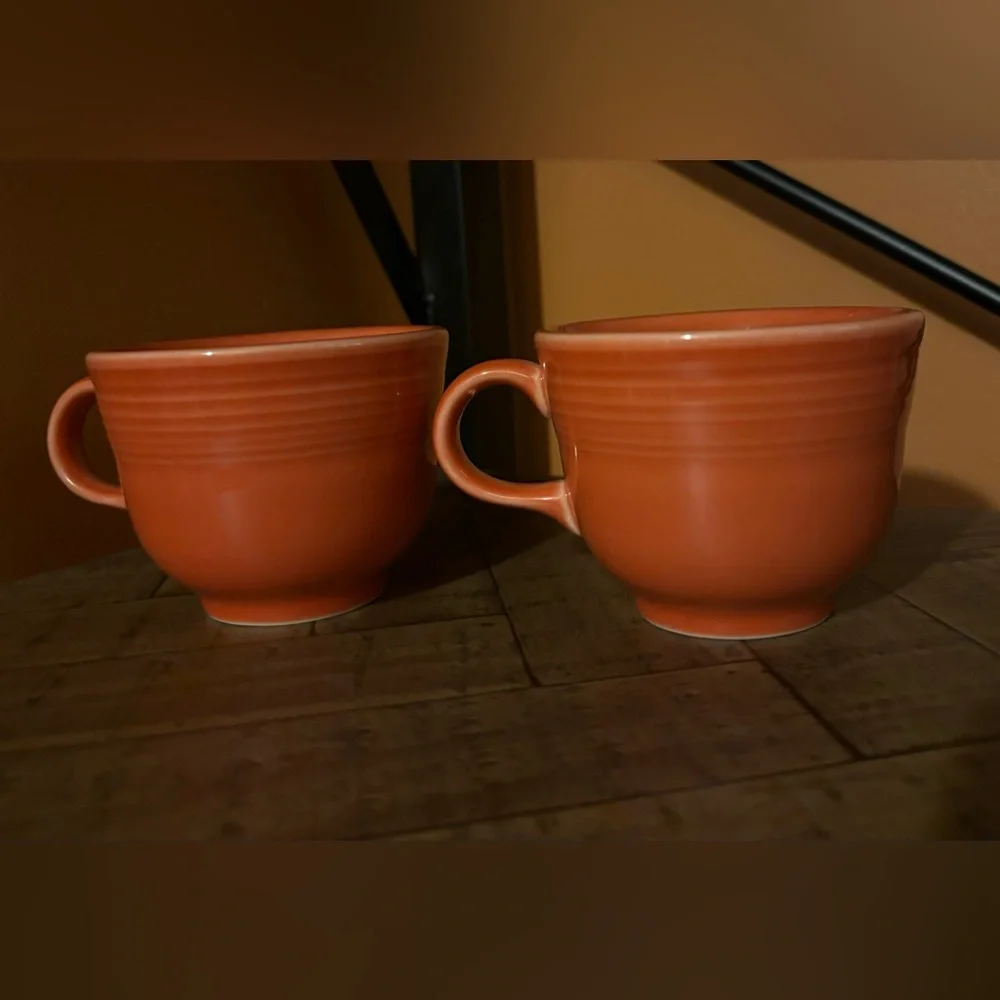 Fiesta Ware by‎ Homer Laughlin Persimmon Set of 2 Tea Coffee Cups 8 oz. Pottery